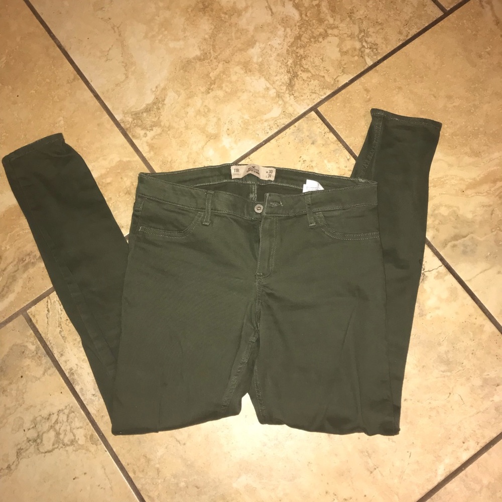 Hollister jeans size 11R